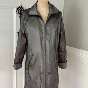 Mycra Pac One Short Gabby Raincoat Womens Size S/M Silver Shimmer Hooded No Cap